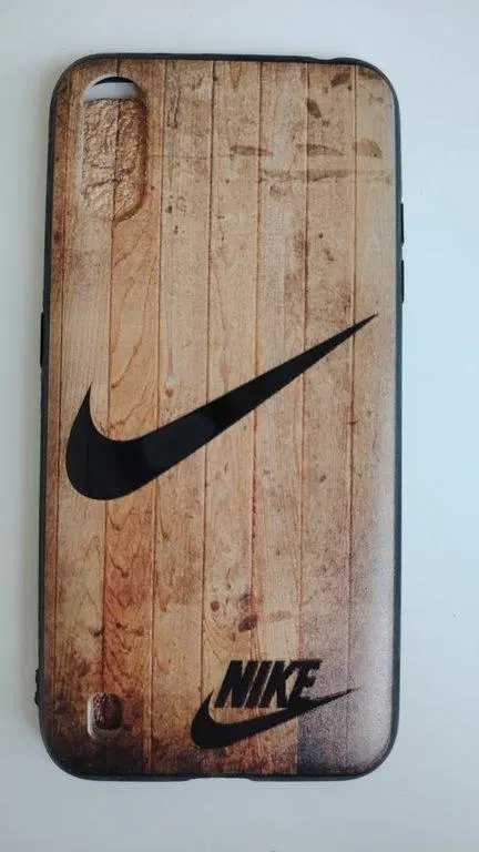 Case madera Nike
