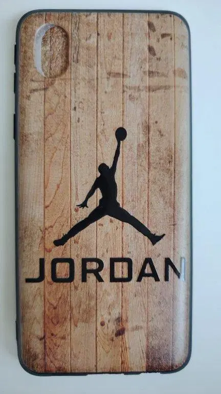 Case madera Jordan